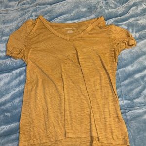 American Eagle V-neck T-shirt
